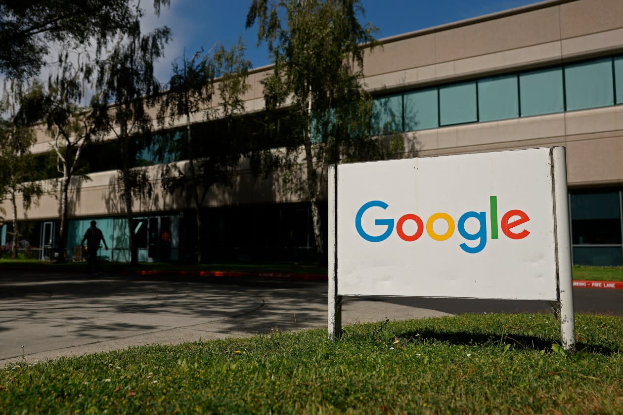 Google sign infront of an Alphabet building - photo by Justin Sullivan from Getty Images.jpg