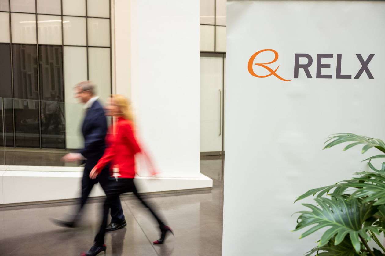 RELX (Q3 Update): no surprises