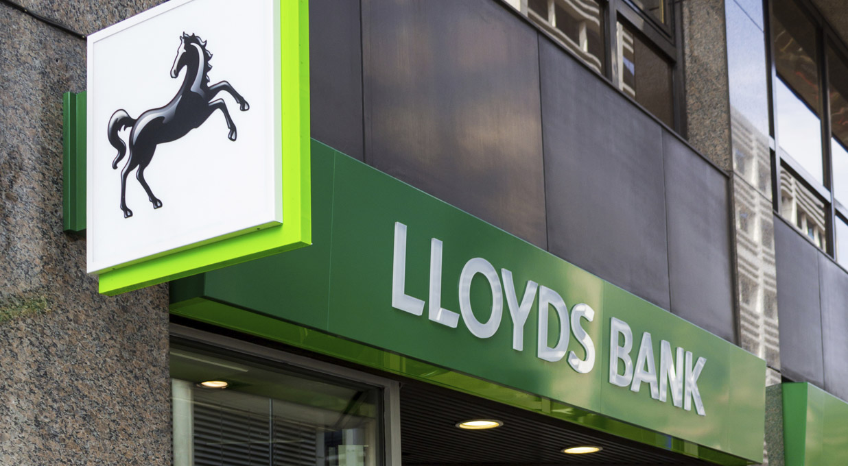 Lloyds – charge taken for FCA motor finance probe