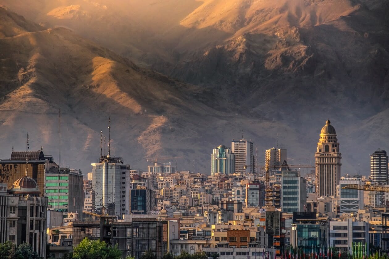 Cityscape of Tehran, Iran (1).jpg