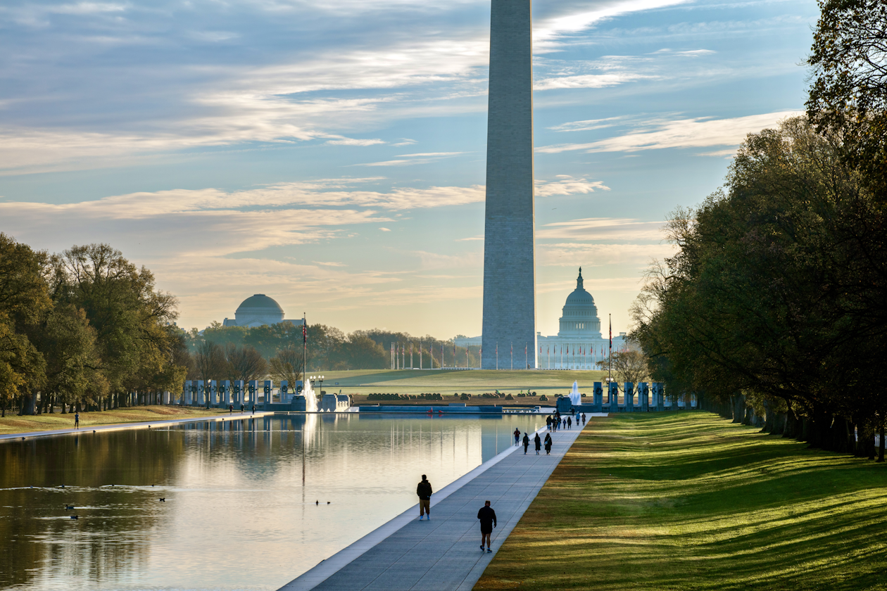 Sceanic picture of Washington DC in USA.png