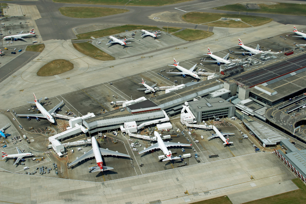 Planes waiting at Heathrow airport.jpg