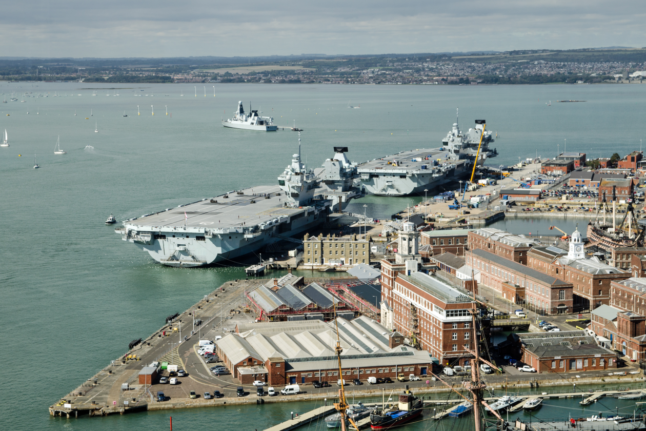 Aircraft carriers UK defence