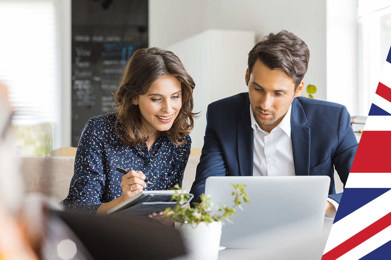 Business people working together at coffee shop- Gettyimages.jpg