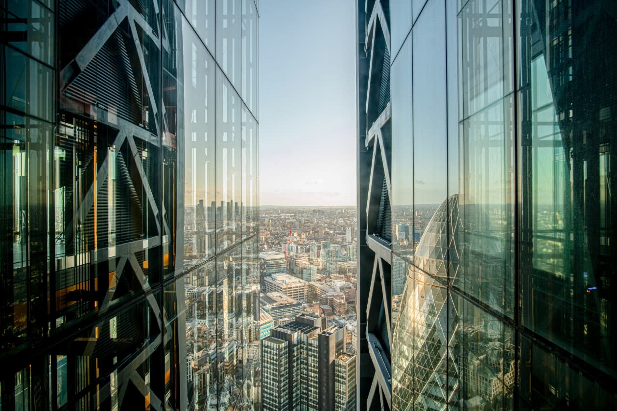 Gap between buildings overlooking City of London.jpg