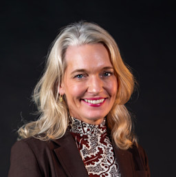 Anna Macdonald
